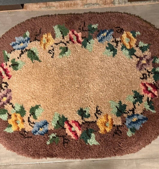 Vtg 1971 Handmade Hooked Rug | Approx. 27x37" Oval Floral Folk Art Accent Mat
